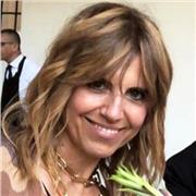 docente di diritto ed economia nelle scuole superiori